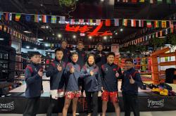 开云体育中国-拳击传奇谢幕，球迷泪洒赛场