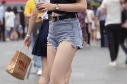 开云体育官网-玫瑰与皇冠，莫兰特血染紫金殿，颠覆王朝的加冕仪式