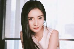 开云体育APP下载-厄瓜多尔带走美国，迪马利亚在重压下完成救赎，当世界的目光被一场冷门吸引时，真正的英雄在另一片战场完成了重生