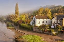 开云体育登录-冰火淬炼，从马克西关键节点连续得分到步行者火力压制—全球化浪潮下的篮球唯一性交响