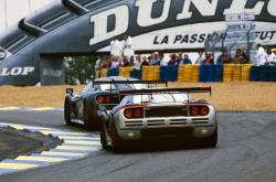 开云体育APP下载-平行时空的鹈鹕交易了字母哥？稳擒马刺之夜，一记封盖改写结局