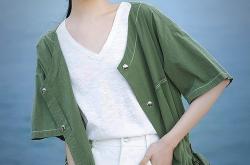 开云体育入口-英超争冠之夜，浓眉隔空上演教科书表演，领袖的多元存在形态