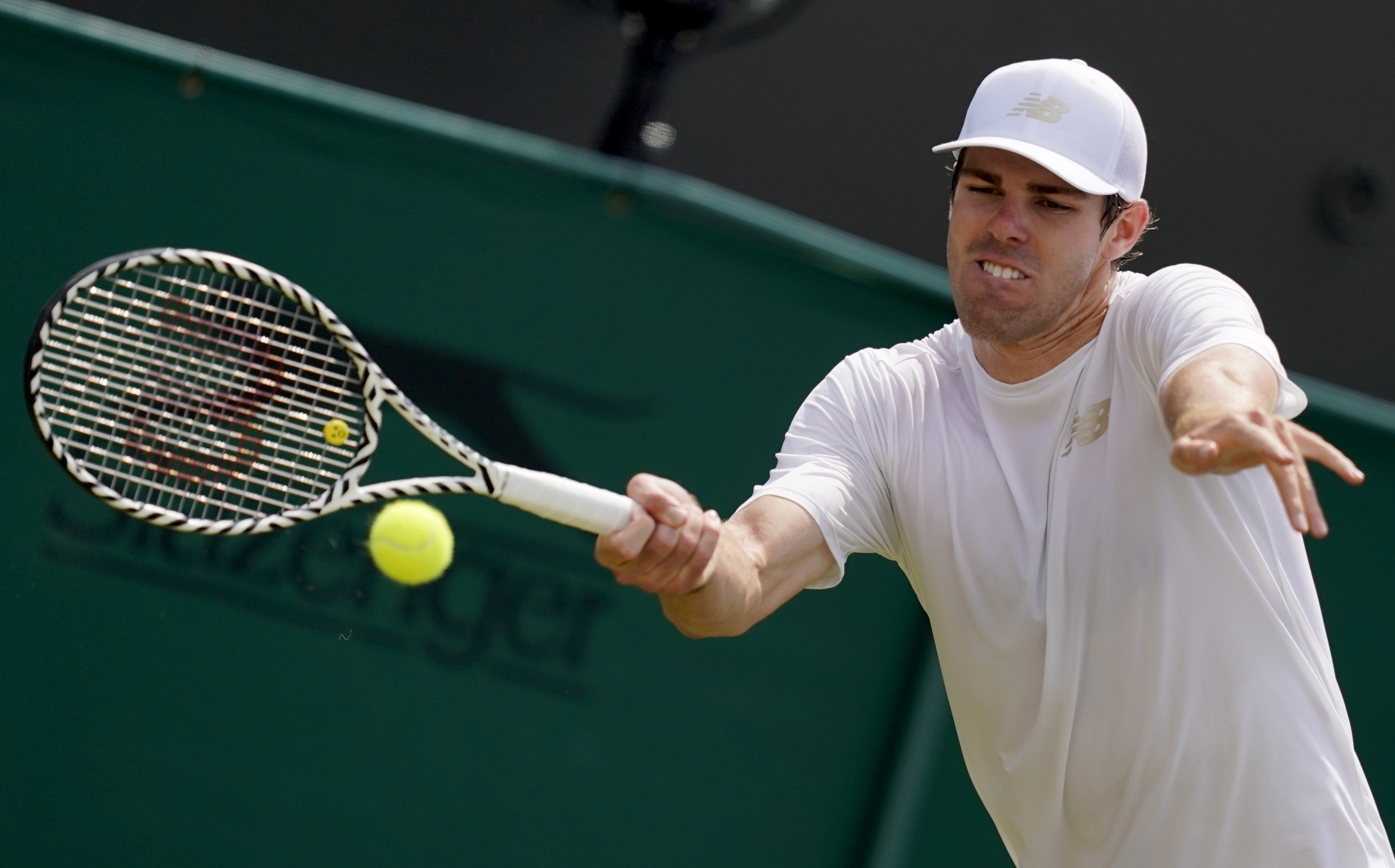 日本网球队逆转英国网球队，瓦林卡完成帽子戏法