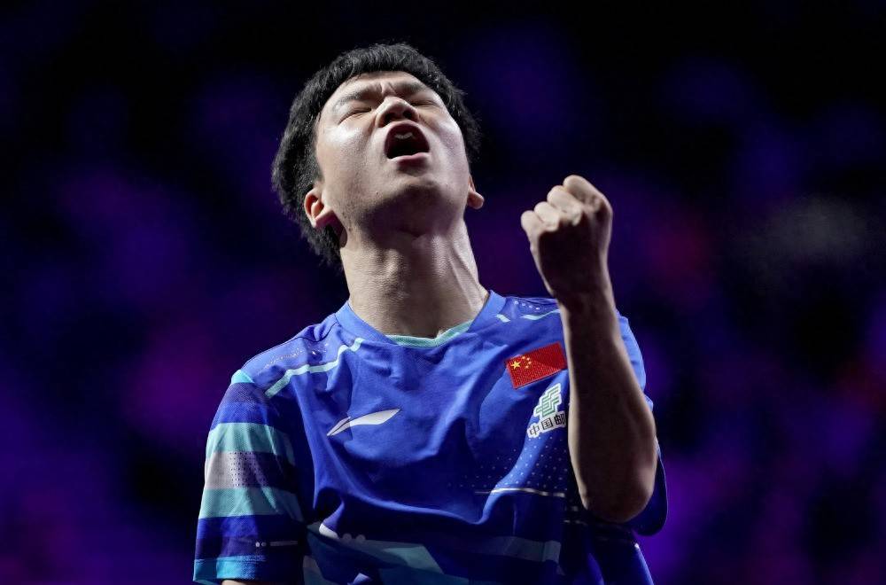 日本乒乓球队血洗瑞典乒乓球队，奥恰洛夫制霸全场