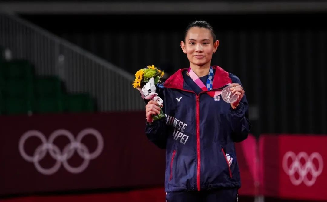 印尼羽毛球队绝地反击韩国羽毛球队，戴资颖统治全场