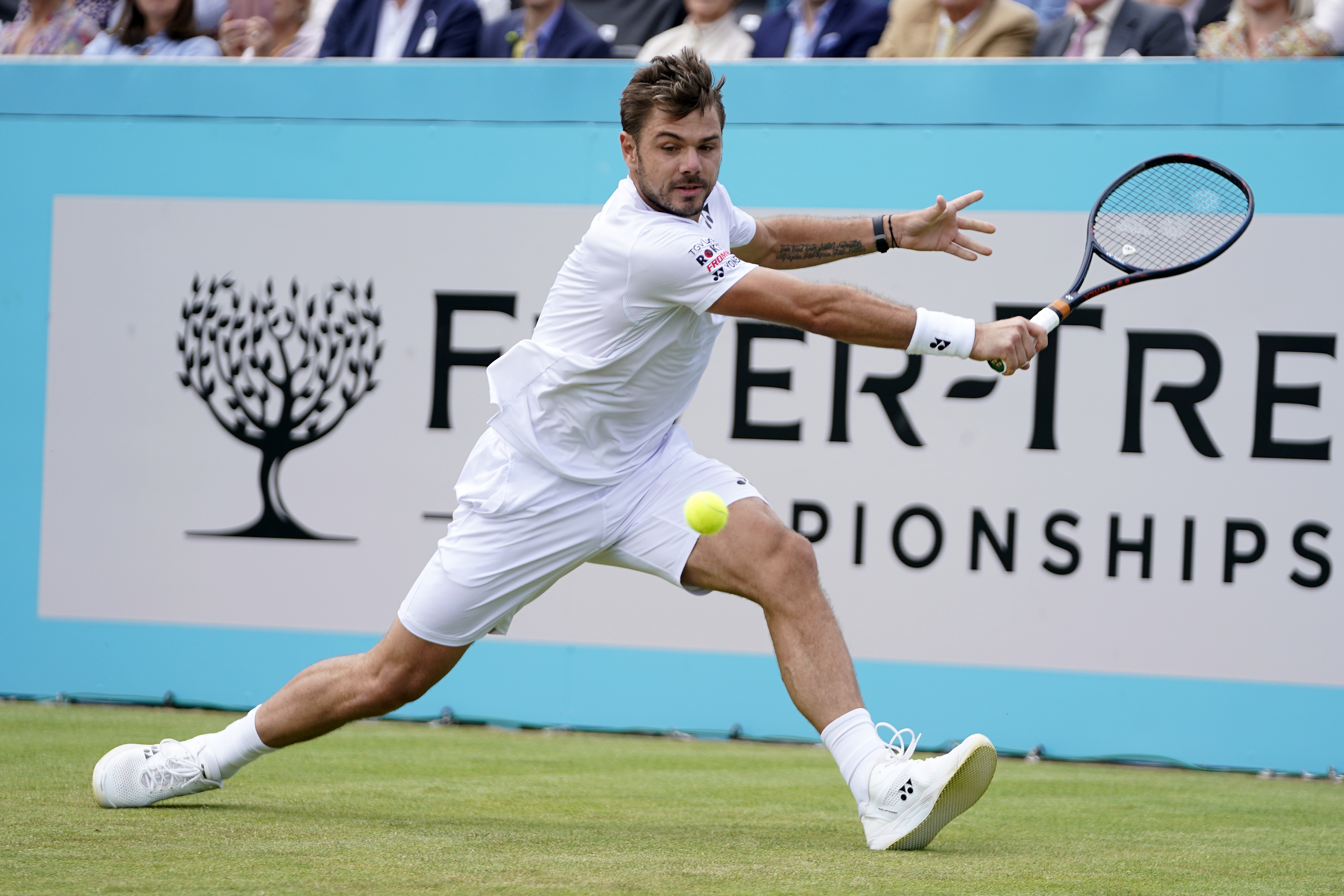 日本网球队绝杀澳大利亚网球队，瓦林卡统治全场