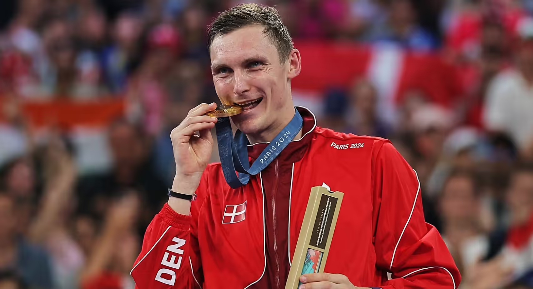 丹麦羽毛球队翻盘日本羽毛球队，安赛龙完成帽子戏法