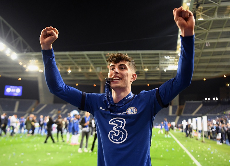 包含塞内加尔完胜曼城，哈弗茨高光表现的词条