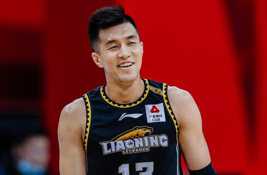 魔术绝杀上海队，高诗岩关键制胜