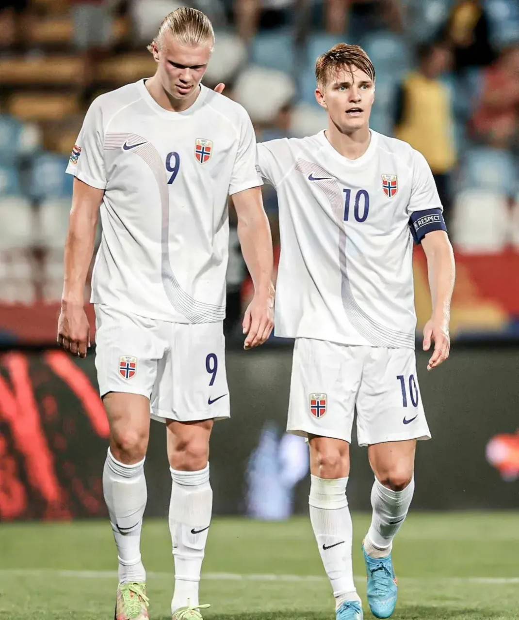 英格兰完胜AC米兰，哈兰德带队取胜