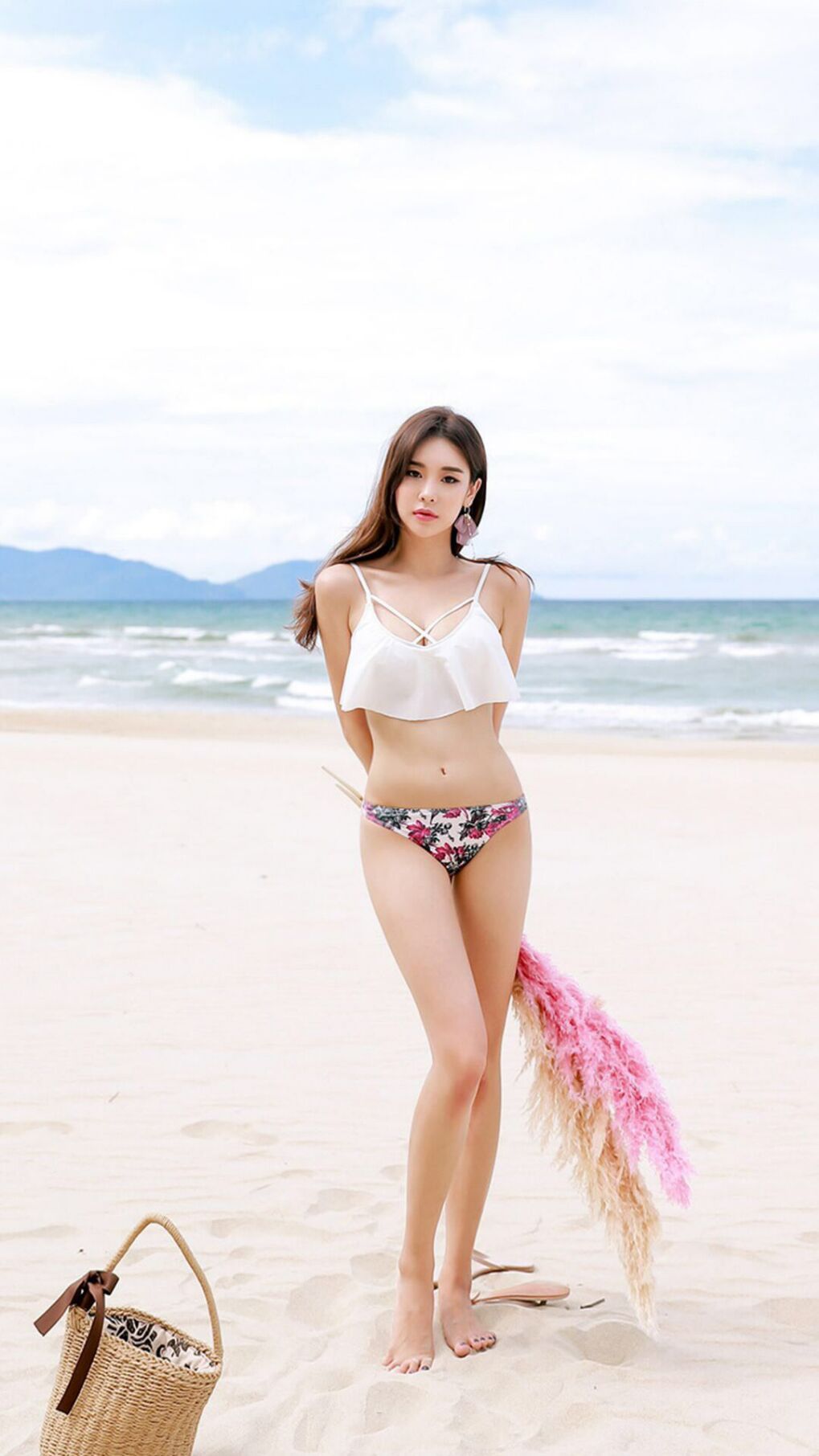 钢骨长城与黄金钥匙,森林狼正面击溃雄鹿,库里化身关键先生