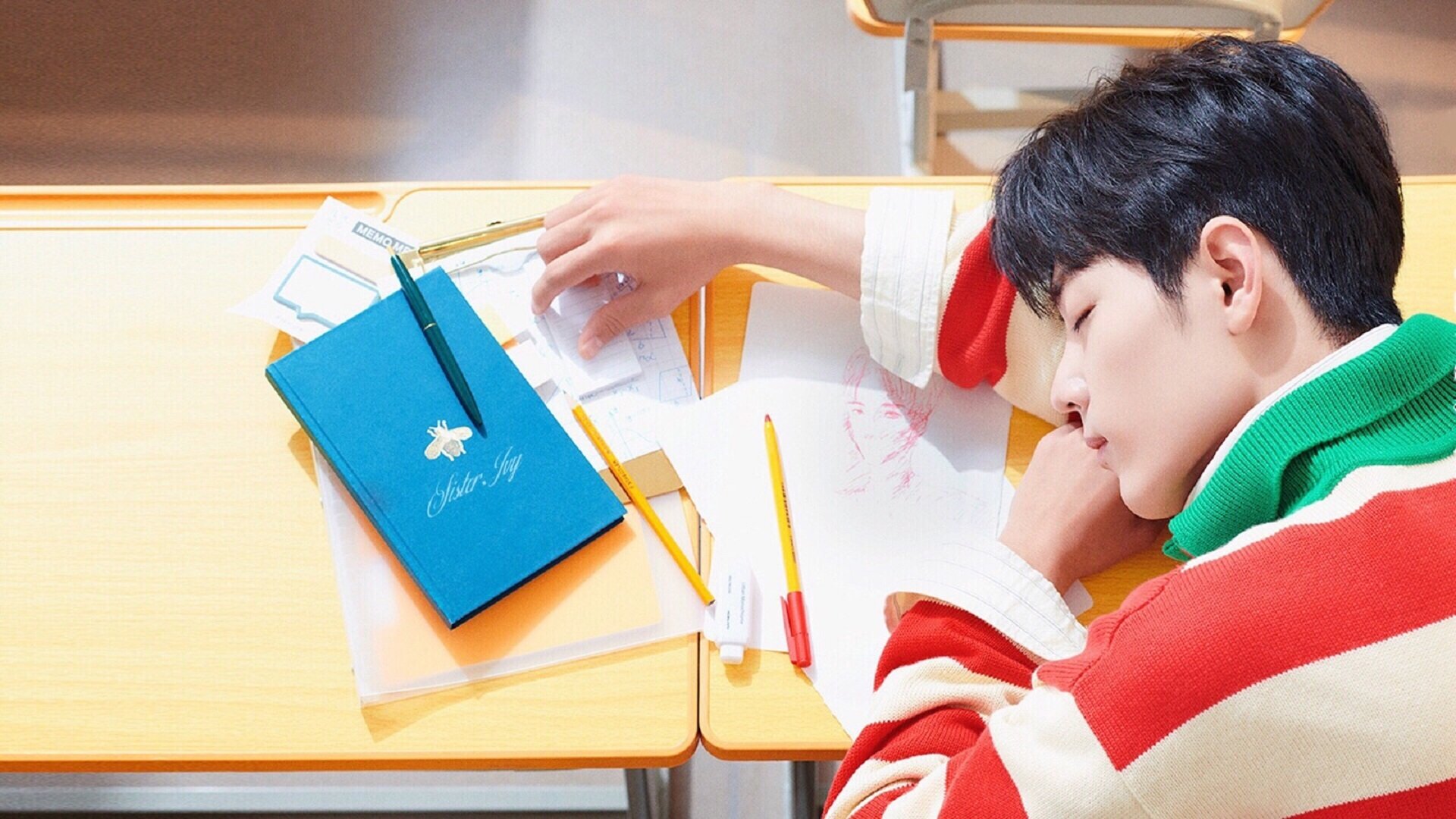 铁壁与利刃，当猛龙用防守绞杀步行者，锡安在欧冠赛场诠释个人英雄主义